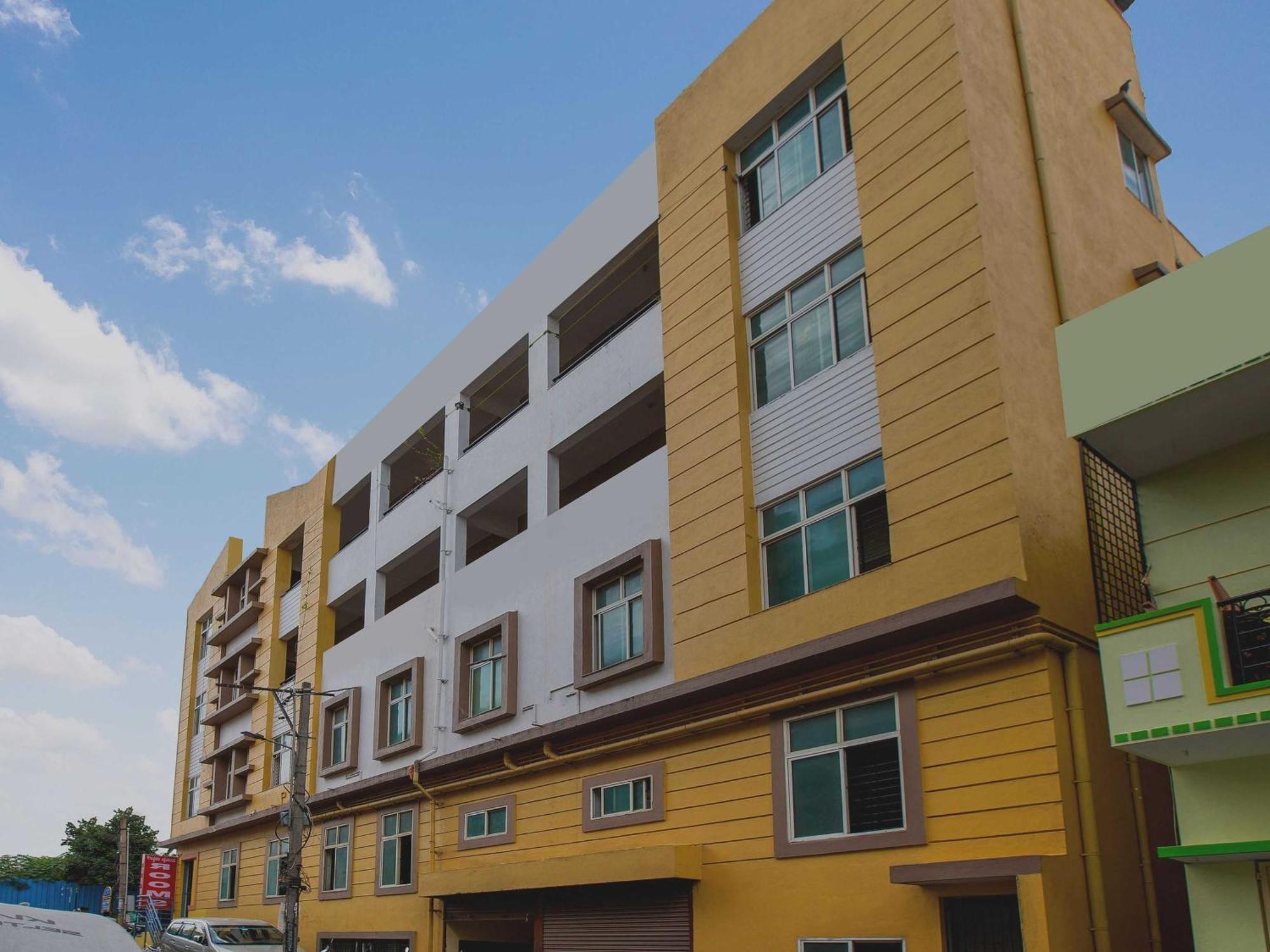 Hotel O Manjushree Boarding & Lodging Nearby Dr.Br Ambedkar Stadium Basveshwar Nagar Bangalore Exterior foto