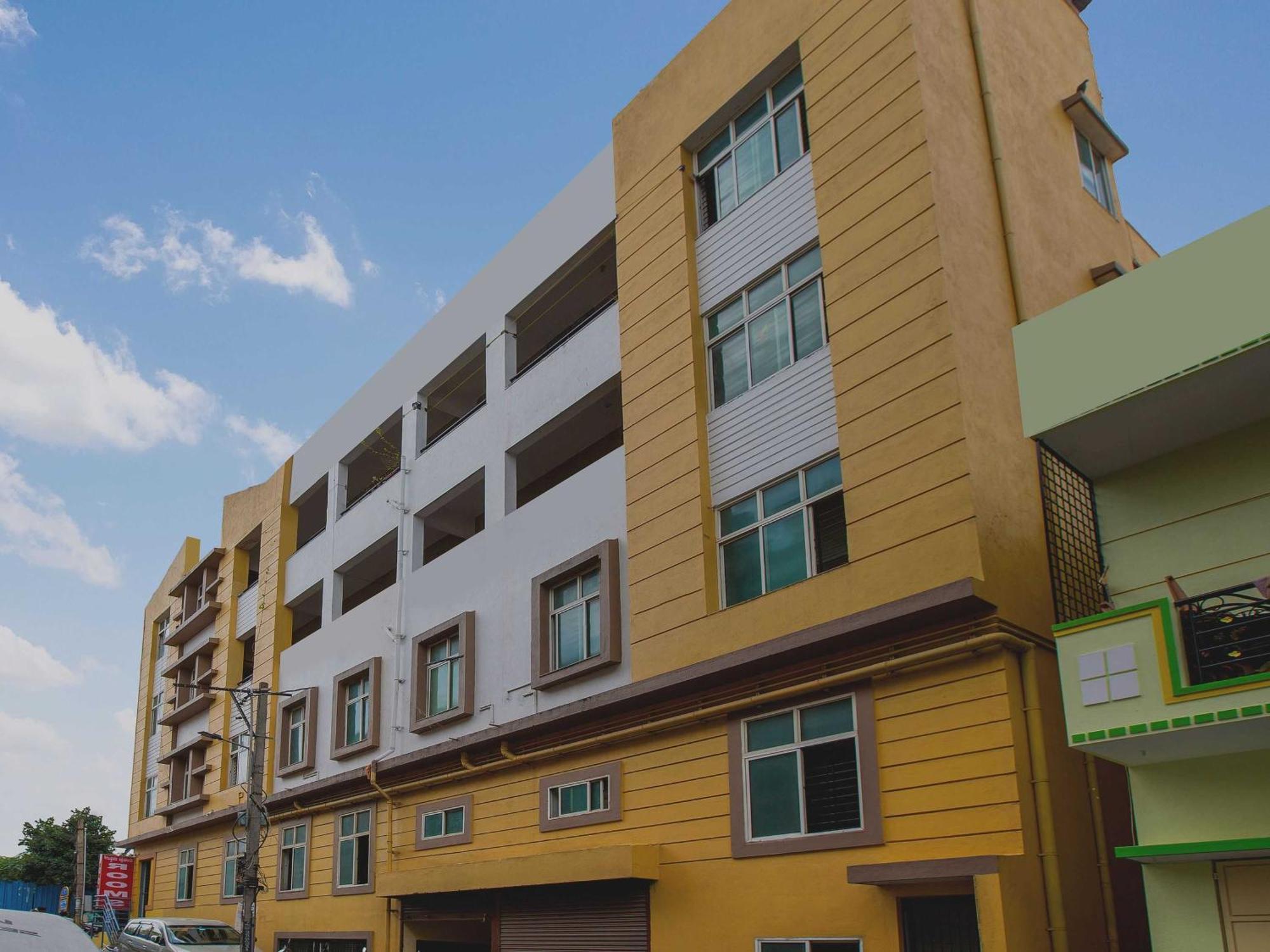 Hotel O Manjushree Boarding & Lodging Nearby Dr.Br Ambedkar Stadium Basveshwar Nagar Bangalore Exterior foto