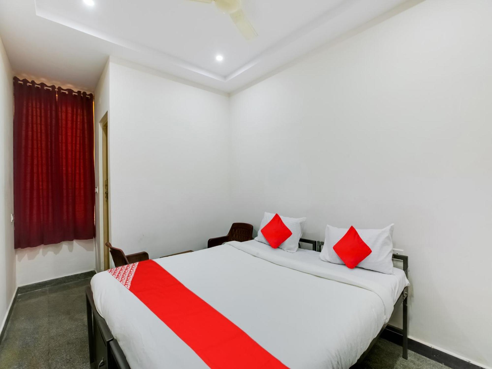 Hotel O Manjushree Boarding & Lodging Nearby Dr.Br Ambedkar Stadium Basveshwar Nagar Bangalore Exterior foto
